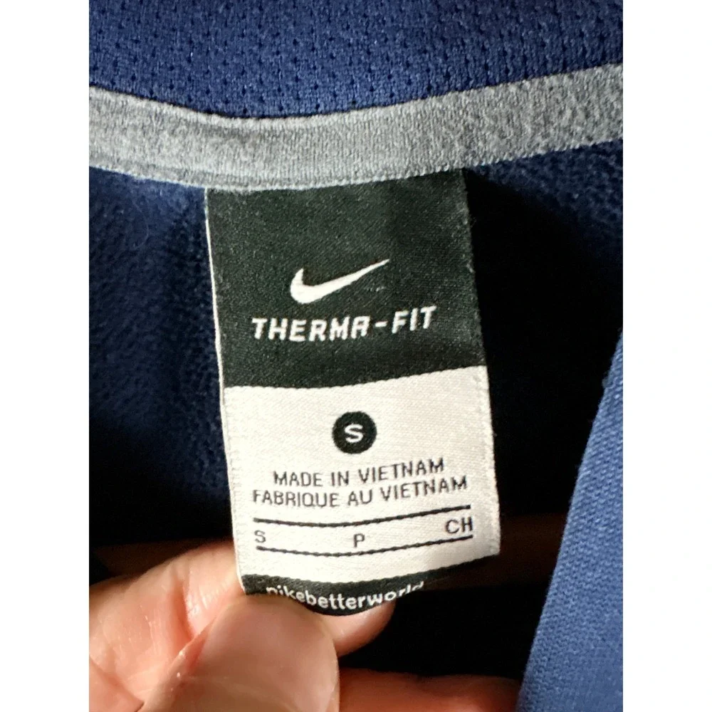 Nike therma fit